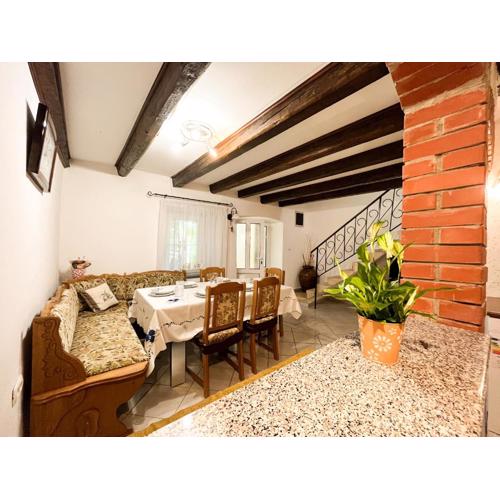 KUĆA ZA ODMOR ROMANO