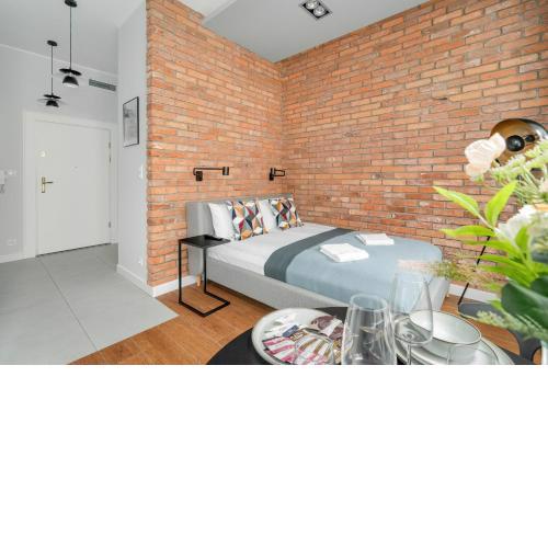 Kwiatowa Modern Studio in the Center of Poznań by Noclegi Renters
