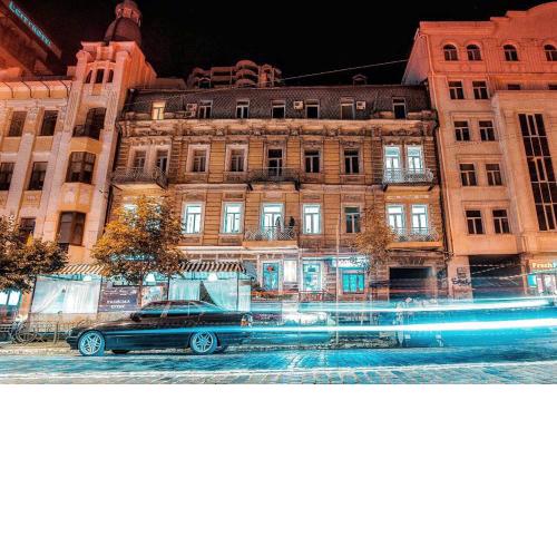 Kyiv Art Apartments near Golden Gate