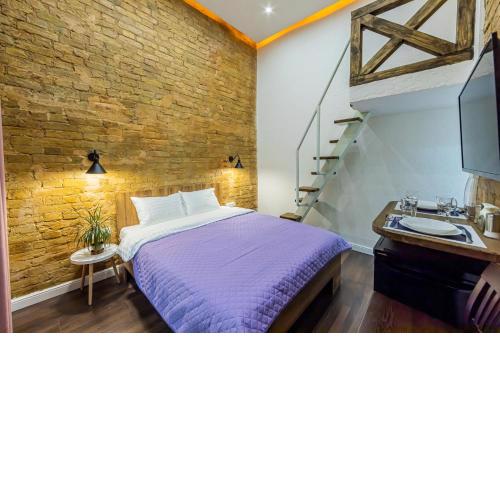 Kyiv Brown Loft