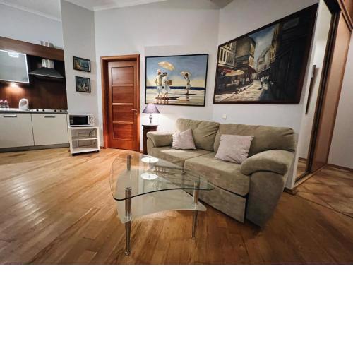 Kyiv Gallery Apartment