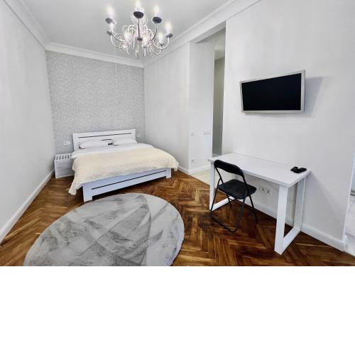 Kyiv Old Town Apartment near Golden Gate