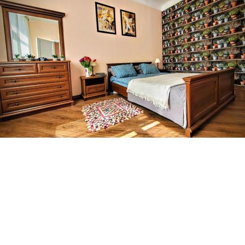 Kyiv TOP LOCATION 60m2 apt in old city fast WIFI selfchekin