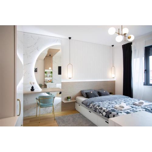 La Dolce Vita,LUX Designer decorated, Free parking