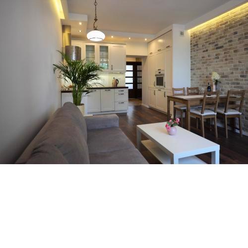 Labo Apartment Dzielna