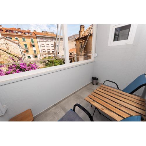 Laghanini Apartments