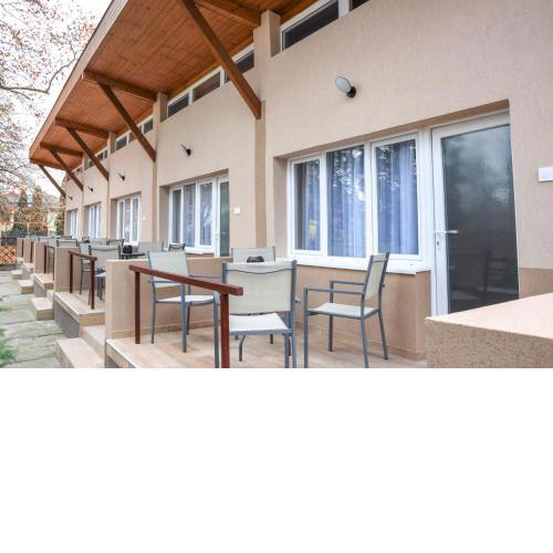 Lakeside Apartmanház Soltvadkert