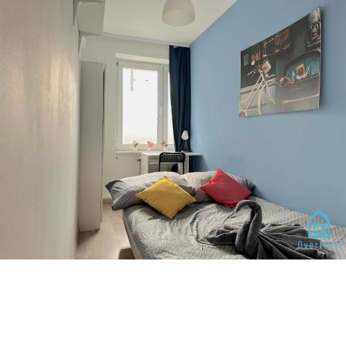 Lama Room