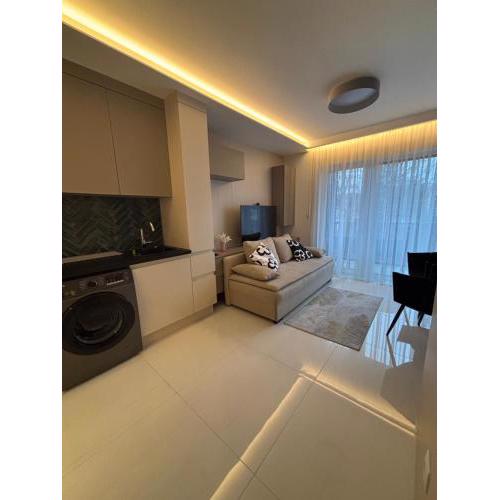 LaMira 2,3 Apartments