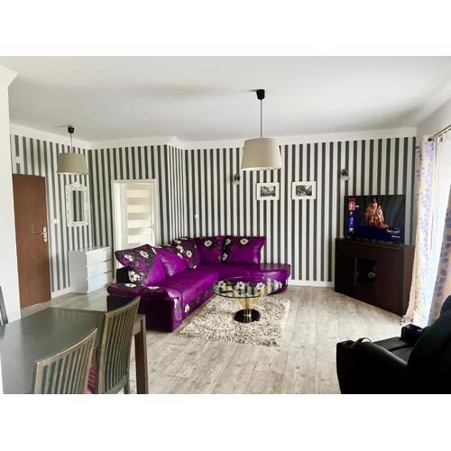 LAS SŁUPSKI PREMIUM PANORAMIC APARTAMENT NR8 Wifi Netflix Smart TV55 full kitchen double bathtub up to 4 people full pleasure quality stay
