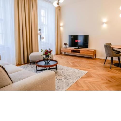 Laurinska 1 Apartments