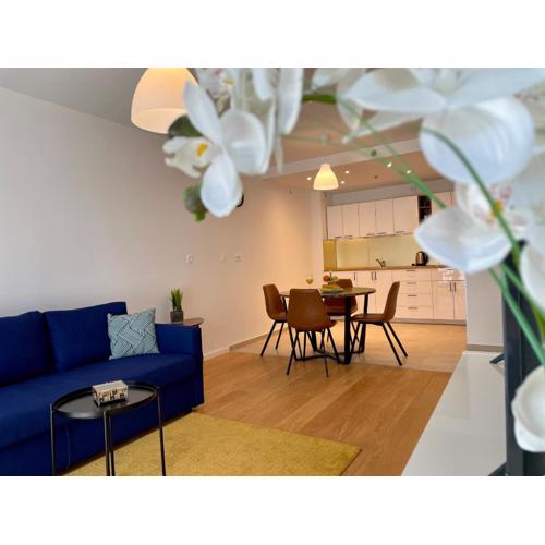 LAUS III , brand new lovely one-bedroom apartment