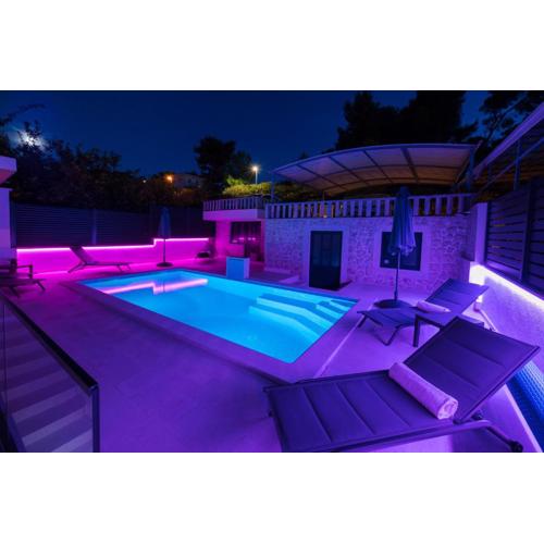 Lavanda Residence with Heated Pool Trogir Split