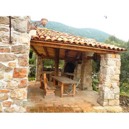 Lavender Cottage-Two Bedroom Holiday Cottage with Terrace