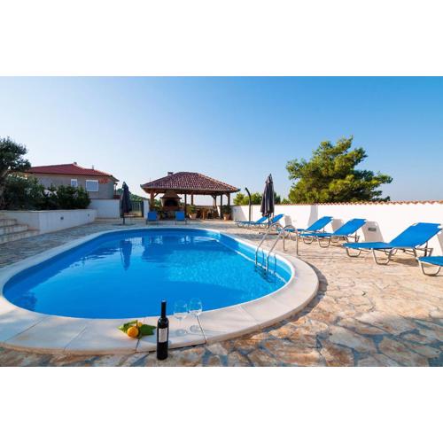 Lavender residence Villa Drage with pool and wellness