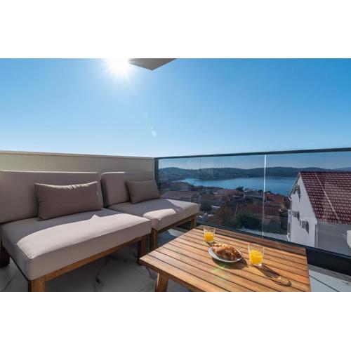 Lavender Tree - Luxury Apartments