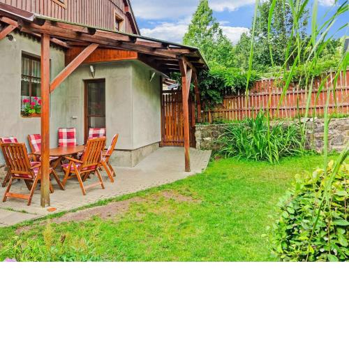 Lavish Cottage near Ski area in Cerny Dul
