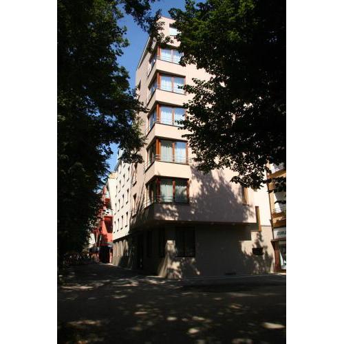 Lazensky Hotel Park