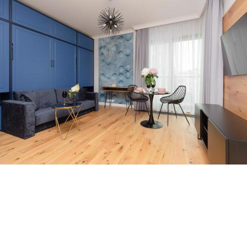 Łazienki Park Residence by Renters Prestige