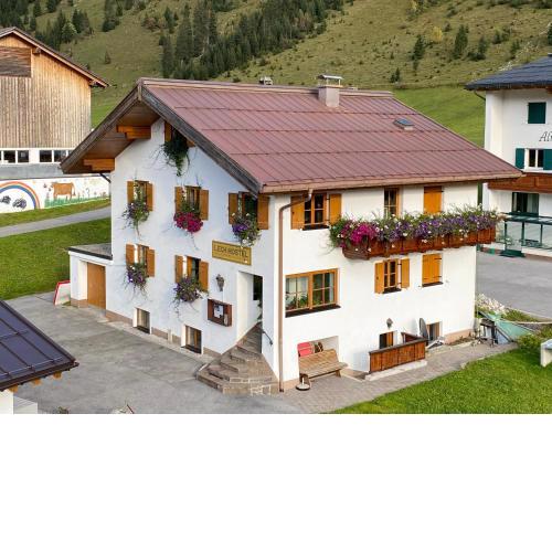 Lech Hostel
