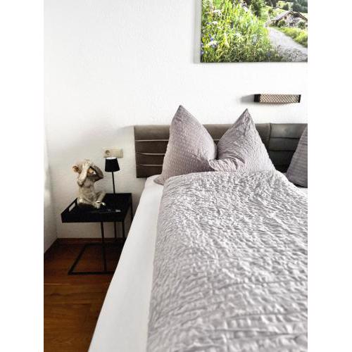 Lechtaler Alpenblick Landeck - Privatzimmer & Ferienwohnung