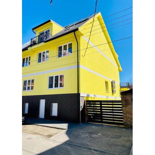 Lemon Premium Apartment