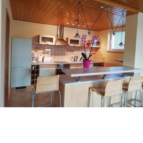 Lena Apartman