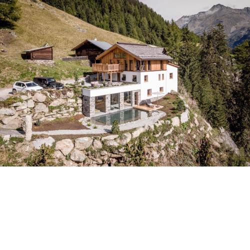 Leni Mountain Chalet