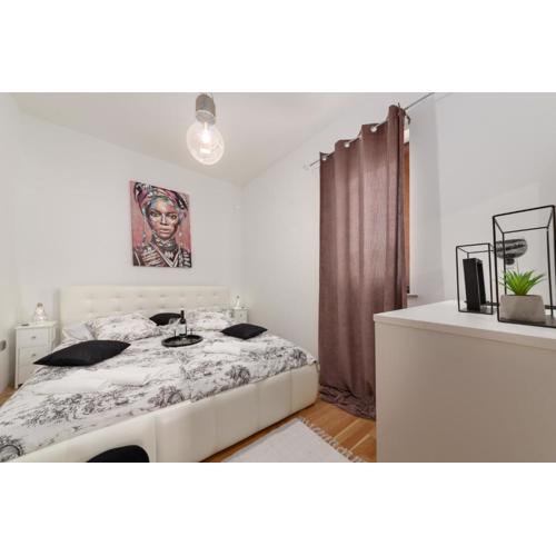 Lento Apartment
