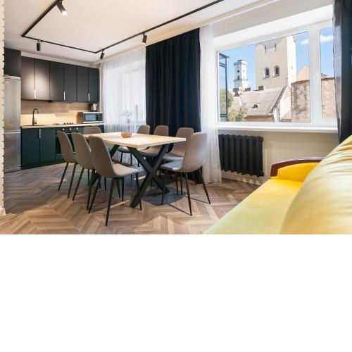 LEOGRAND Apartments on Svobody avenue 6-8