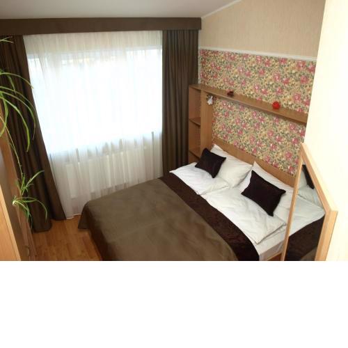 Leon Hotel