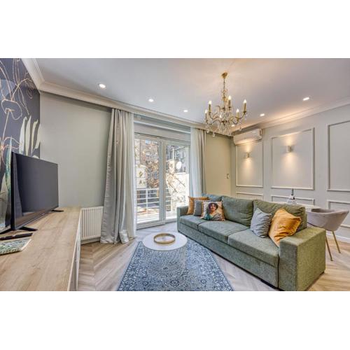Leone Central Luxury Apartments