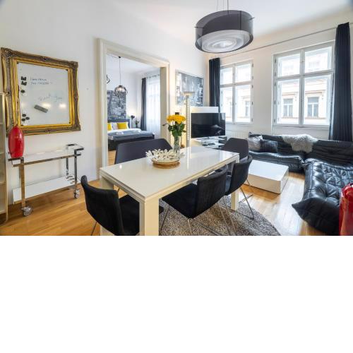 Lesser Town Apartment Melnicka by easyBNB