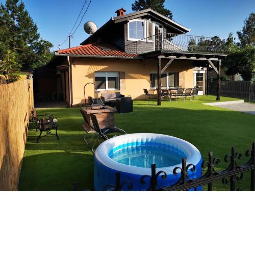 Liget Apartman Fonyódliget - Balaton lake view 30 m from Beach.
