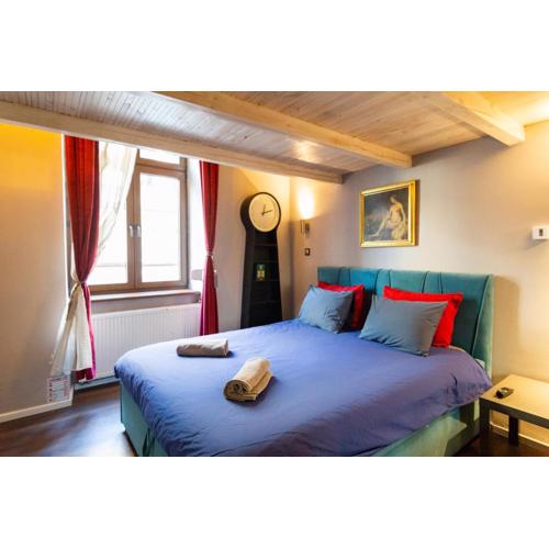 Lilly apartment main train station old town by The Heritage House Main Square Cracow
