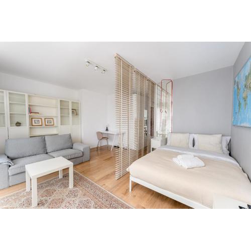 Lindego Park Comfy Studio by BookingHost