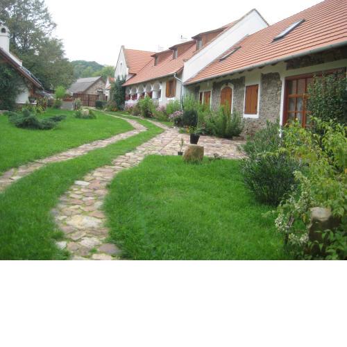 LindenTree-Harmony Apartman