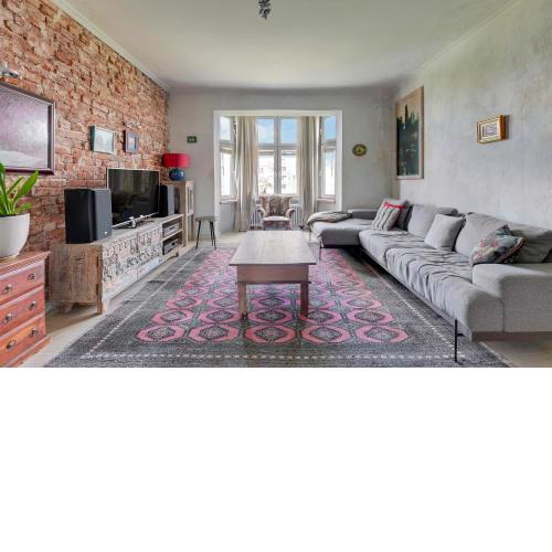 Lion Apartments - Artistic Old Town Gdansk with River View