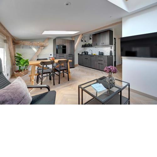 Lion Apartments - Modern Apartment with perfect location
