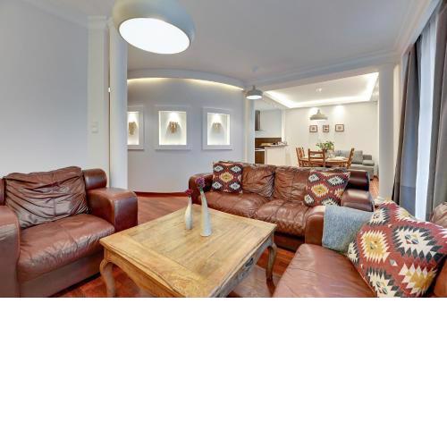 Lion Apartments - Portofino Familly Apartment at the city center with parking