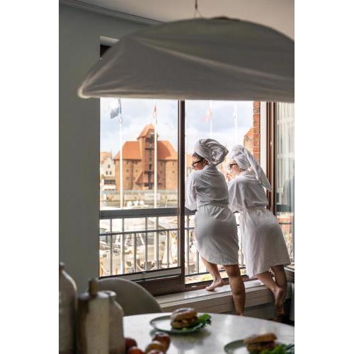 Lion Apartments - Premium Apartment in Old Town Marina View