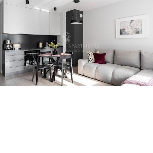 Lion Apartments - SCALA City Center Apartments&Parking IIB