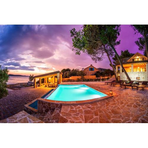 Little Sea House