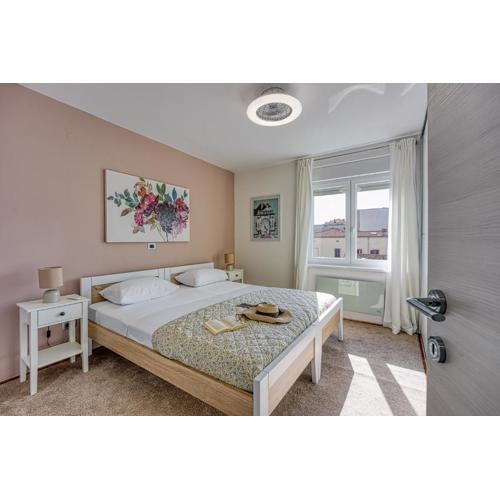 LIU apartment in Pula center