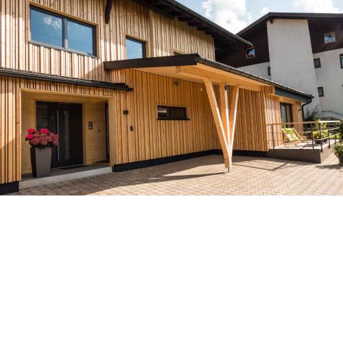 Lodge 5