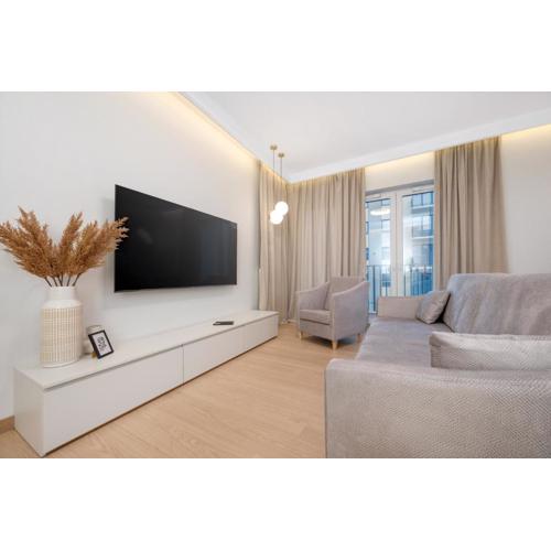 Łódź Prestige Suites - 64m2, Parking, Office Room - by Rentujemy