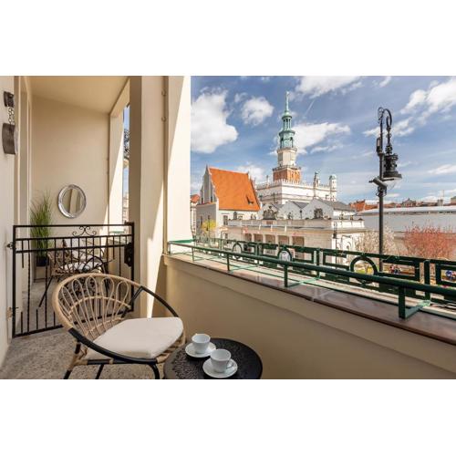 Loggia Apartments