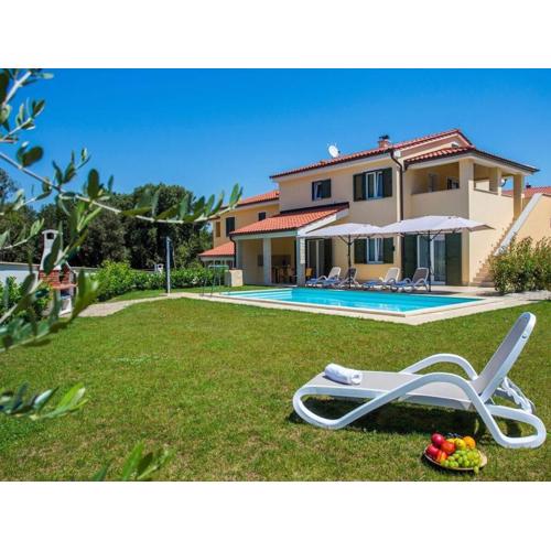 Lorena Comfortable holiday residence