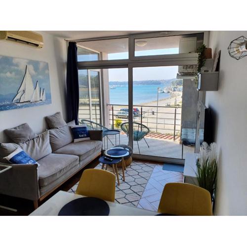 Lovely 3-badroom apartment with panoramic see view
