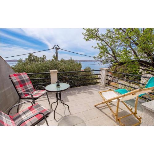 Lovely Apartment In Baric Draga
